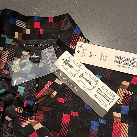 NWT Investments Black with Colorful Print  Bow Blouse Long Sleeve Button Down - Picture 10 of 12